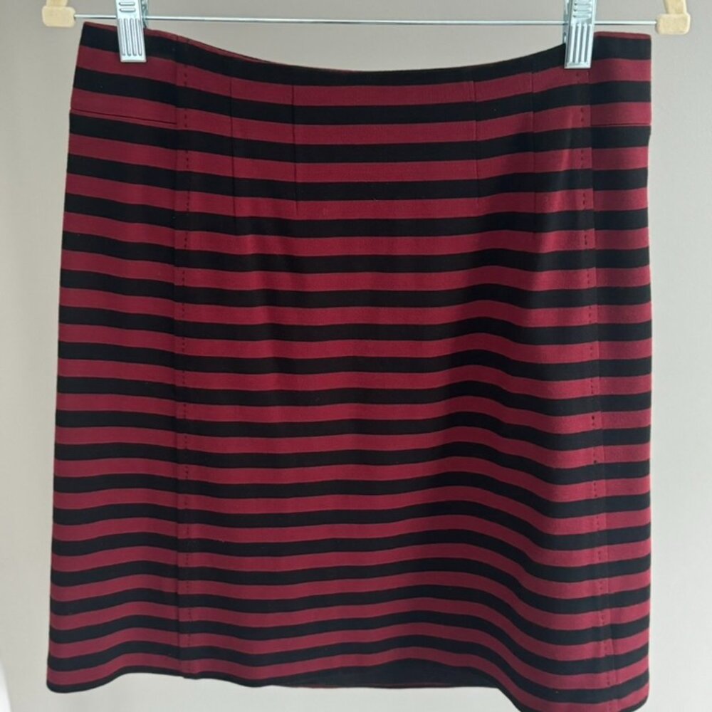 Banana Republic maroon and black striped skirt